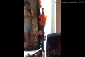 Se déshabiller et faire lamour xnxx court