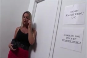 Porno viole un animal