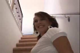 Femme faisant lamour avec son fils