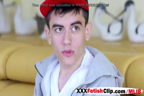 Téléchargement vidéo porno grosse fesse