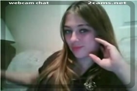 Elle se fait enculer par son chien