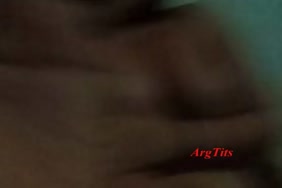 Ma niéce me suxe et je la buise
