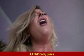 Photos de femmes nues qui �jacule