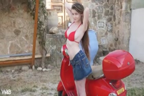 Porno soeur position cheval