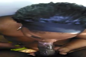 Femme nu sexy chien