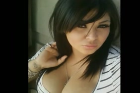 Les photos des filles des grosses fesses en strings