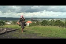 Ugandaise nue