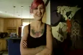 Xxx une gamine vierge. com