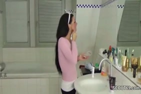 Foto porn petite fille