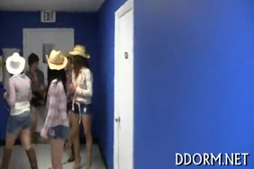 Vedeo sex in garsan forcer samer a baiser avec lui