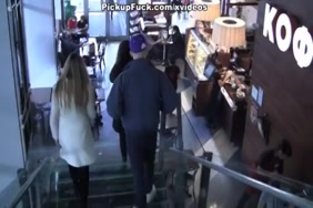 Sexe avec fille vierge forcée