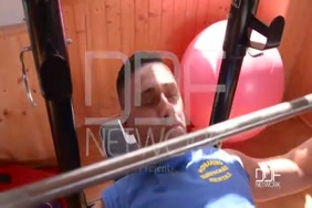 Pourno xxl famme avec choval