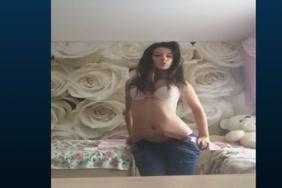 Femmesbaise avec des porcs xnxx