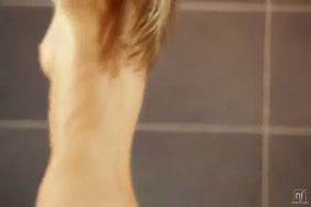 Porn sex dans les boite de nuit