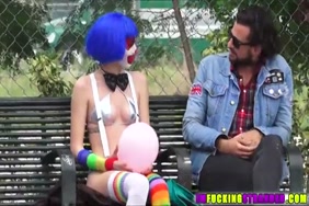 Sex x x x gros punis et petit vague