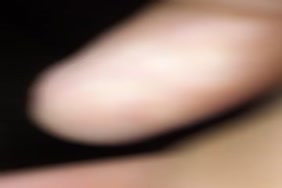 Www.videos porno a telecharger dans le telephone d un homme qui carresse une femme au grosse fese et nichons.com