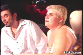 Xnxx premiere nuit