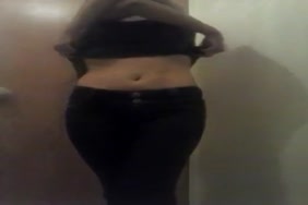 Xxxx grosses femmes cratouite