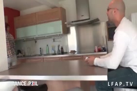 Les homme baisse force avec volonce porno