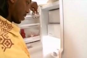 Vidéo pornographique femme et chien