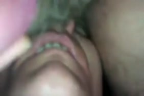 Xxx meuf mange merde