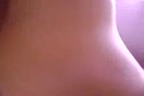 Les femmes font lamour avec des chiens