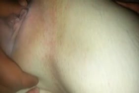 Video porno une fille baise avec son ane
