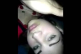 Il se branle soeur