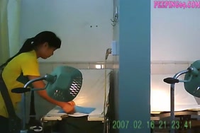 Je veux voir uniquement femme malienne porno faire faire lamour avec un chien mali vido femme malienne couche avec chien