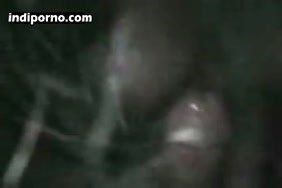 Femme avec le chien prono courte