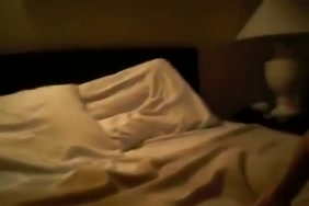 Porno lui espionne sa mère nuit
