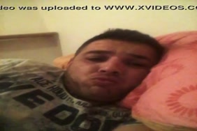 Camera caché au toillet femme