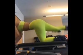 Sex fille et chien porno