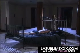 Les video pornograohique gratuit dans les boites de nuit ivoirienne