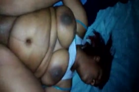 Porno en afrique un homme baise sa grande mère