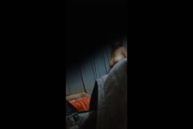 Youtube fille qui baisse