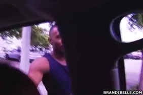 Porno une qui baiser avec un chien regarde en direct