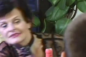 Porno video moin un minute
