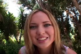 Xxxporno des femme arabienne avec baucoux de poil et de grose vasin