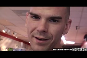 Vidéo xxx gratuit gros pénis avec naines