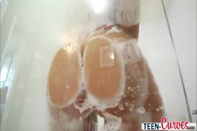 Xnxx deux femme un homme