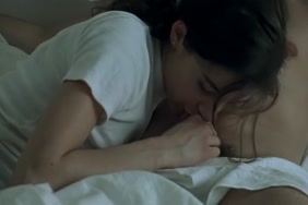 Xnxx femme dormir baise
