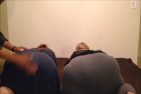 Sexe femmes qui couchent avec les serpents boas