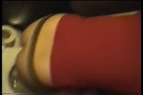 Video porno elle rejoin son frère dans sa chambre pour baisser