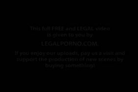 Porno grosse femme sur un penis tres long